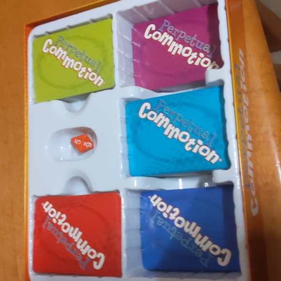 Game night bundle Perpetual motion & Taco cat goat cheese pizza - Picture 8 of 9